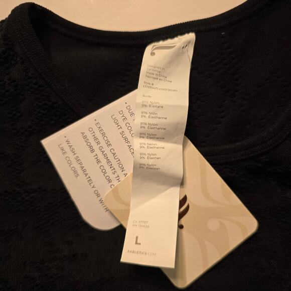 NWT Fabletics Flora Seamless Long-Sleeve Top BLACK Size L Large - Picture 4 of 7